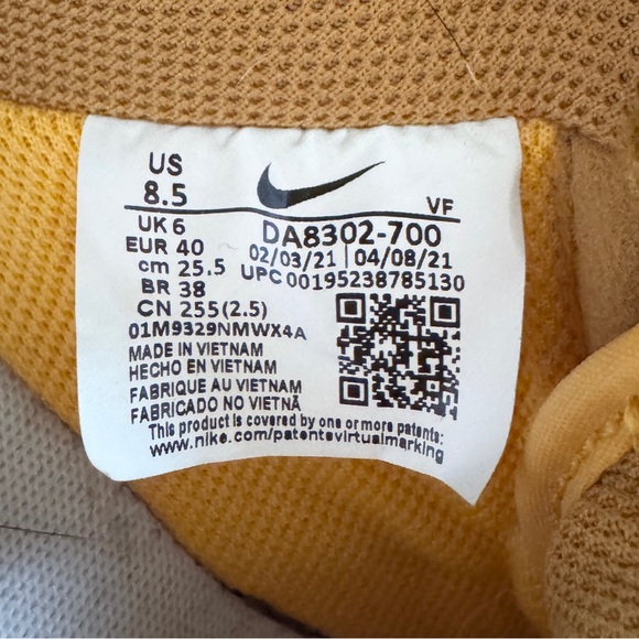 NIKE AIR FORCE 1 LOW (DA8302-700) Women’s University Gold Shoes-Size 8 1/2 - Picture 2 of 12